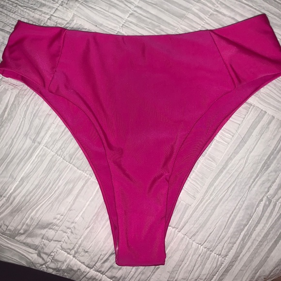 Shein swimsuit bottoms - Picture 3 of 4